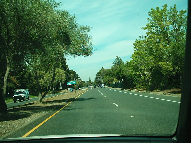 [Foothill Expressway North]